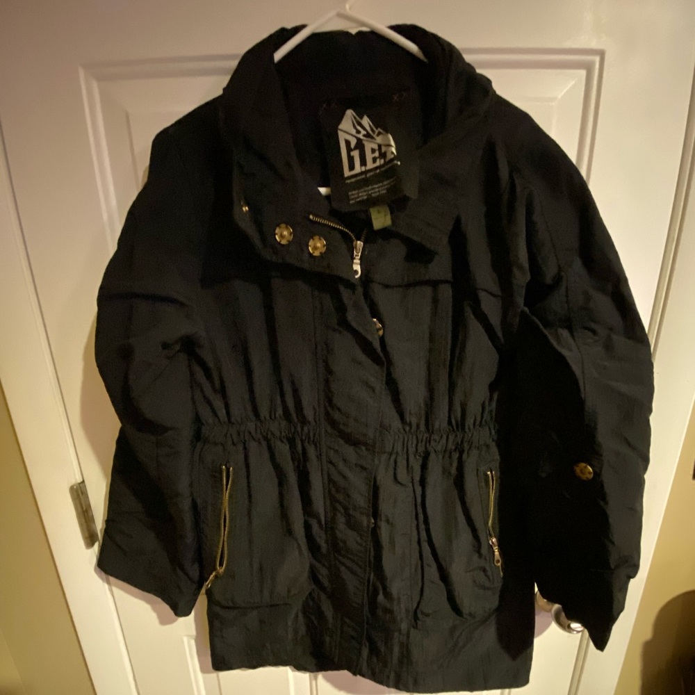 G E T trench coat